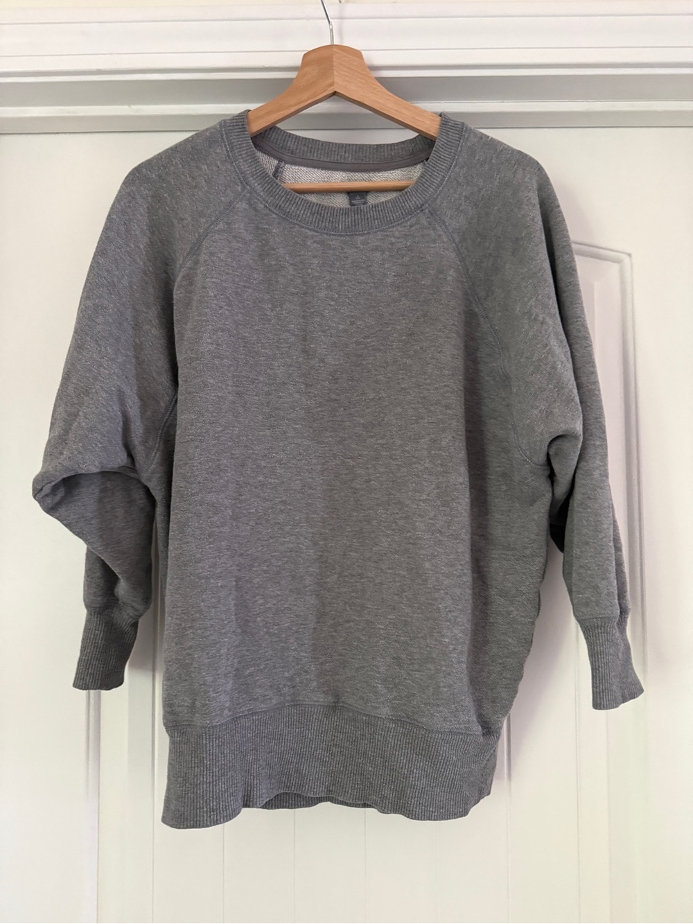 aerie Gray Ribbed Crewneck Sweatshirt